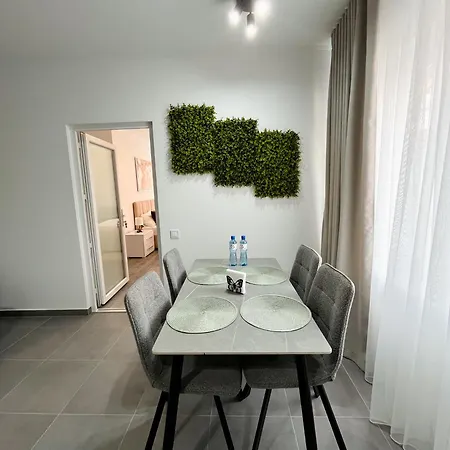 Domovik валенберга 3а1 Apartamento